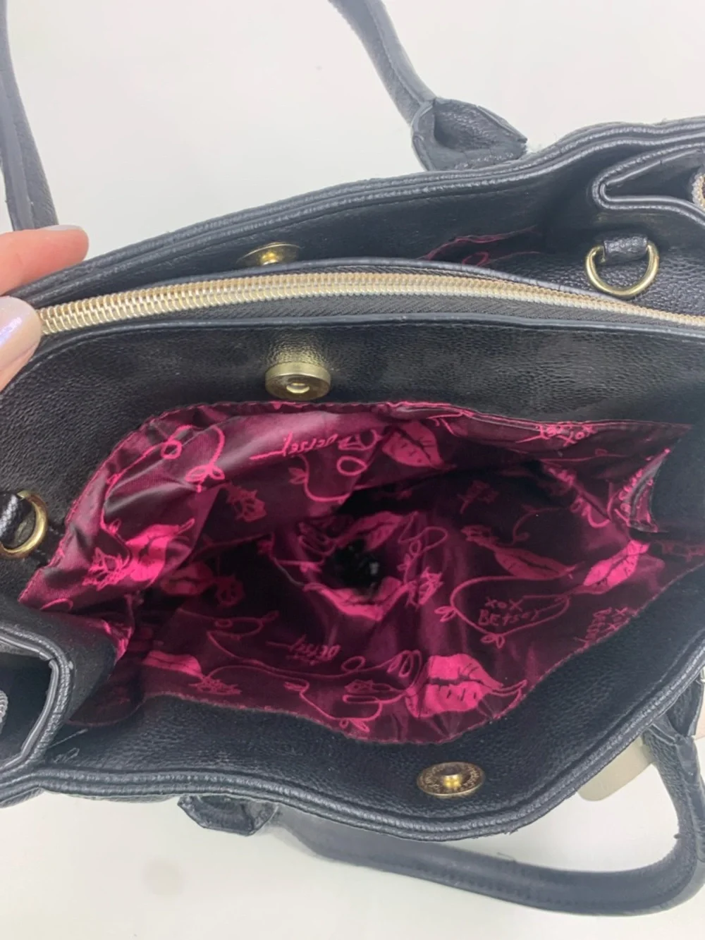 Betsey Johnson betsey johnson